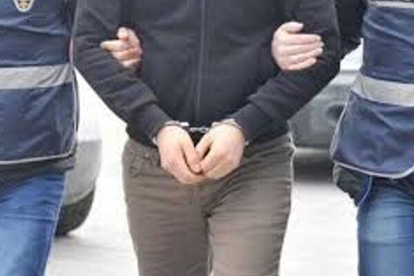 Alacak kavgasında abi can vermiş, kardeş yaralanmı...