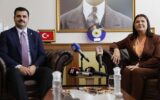 AK Partili İnan’ın Foça ziyaretinde ÖzelR... AK Partili İnan’ın Foça ziyaretinde ÖzelR...