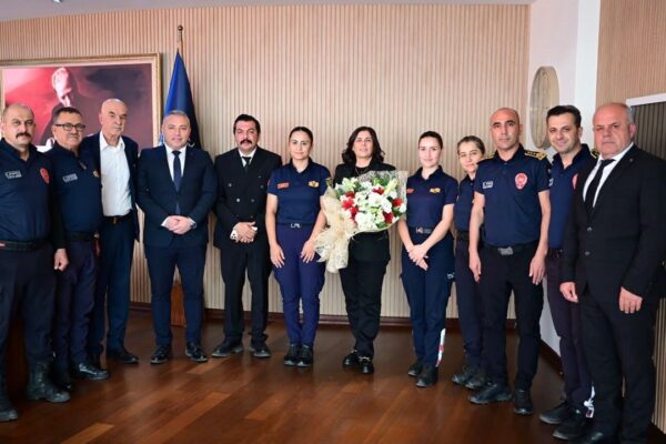 Çerçioğlu’ndan itfaiyecilere teşekkür: “Her koşuld...