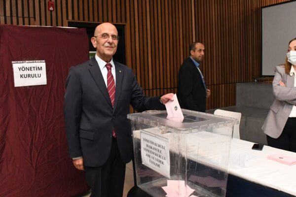 İTB’de zafer Tuncer’in!